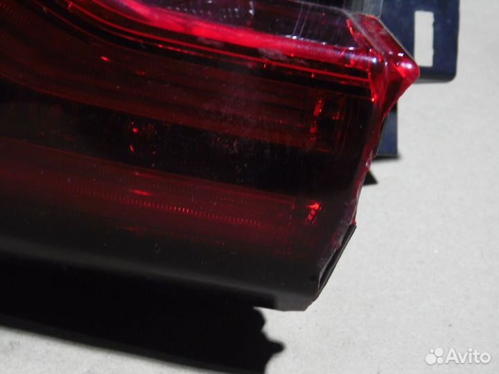 Фонарь задний левый Лексус рх 4