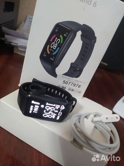 Смарт часы honor band 6