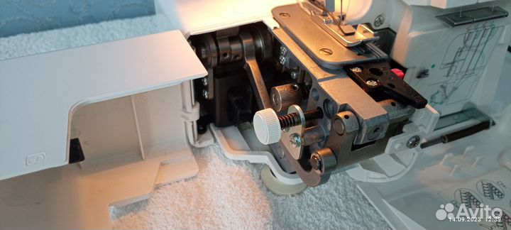 Японский Оверлог Janome MyLock 495