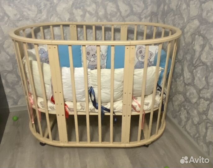 Детская кроватка манеж