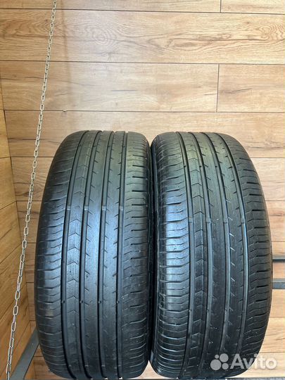 Continental ContiPremiumContact 5 215/55 R17 94W