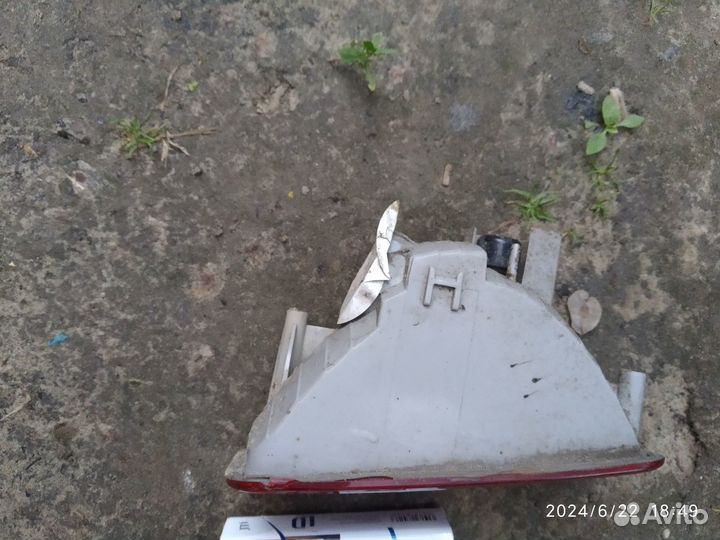 Фонарь задний