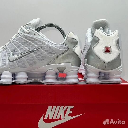 Кроссовки Nike Shox TL женские мужские белые