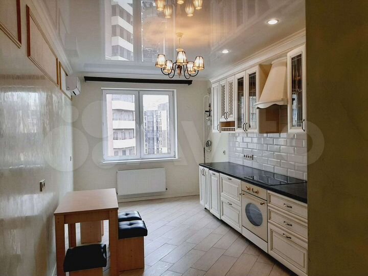 2-к. квартира, 64,1 м², 13/13 эт.