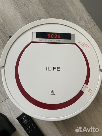 Робот пылесос