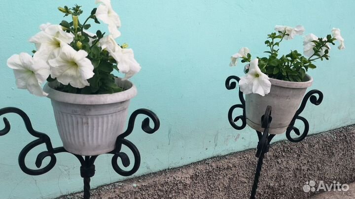 Кованная чугунная подставка для цветов (2 штк)