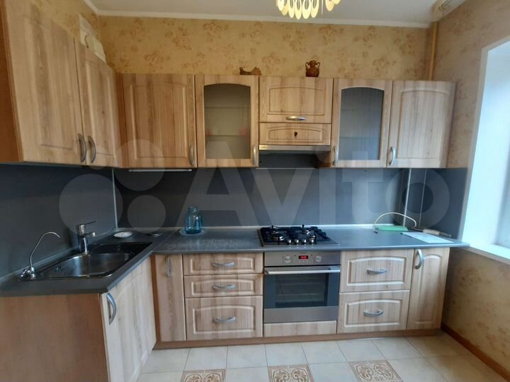 2-к. квартира, 50 м², 2/9 эт.