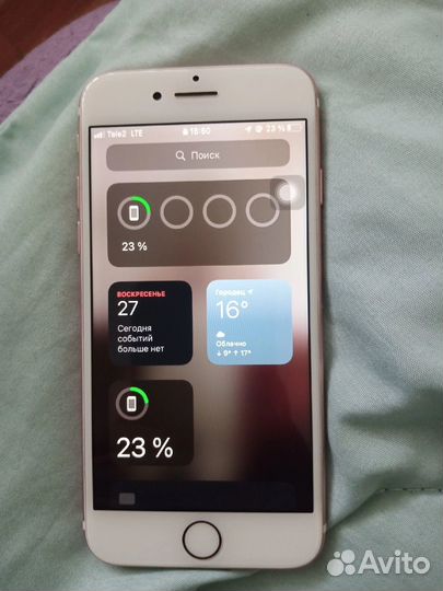 Телефон iPhone 7