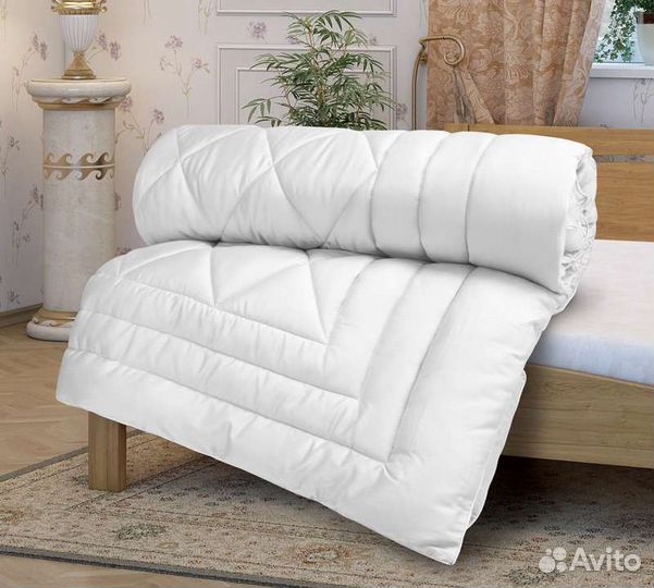 Одеяла стёганые много