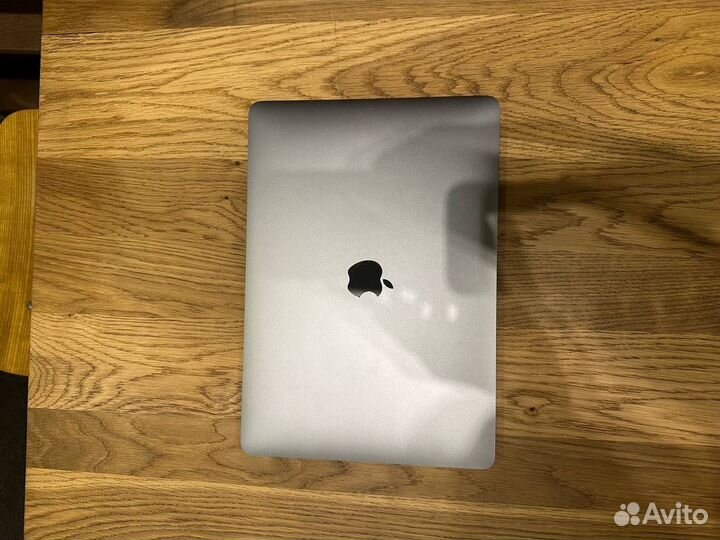 MacBook air 13 m1 16/256gb