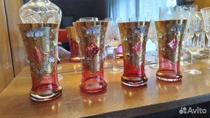 Бокалы из клюквенного стекла Чехословакия