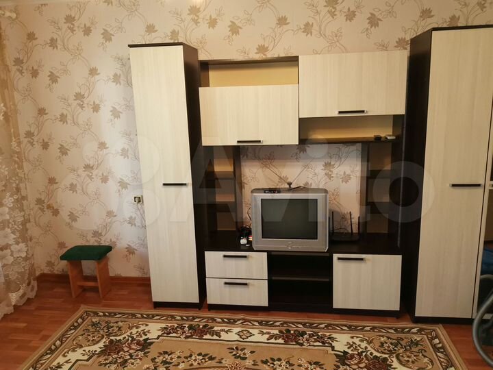 2-к. квартира, 57 м², 5/10 эт.