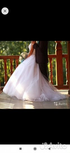 Свадебное платье