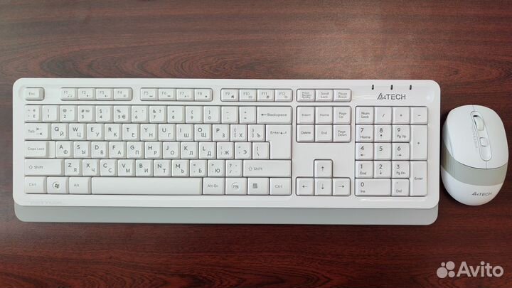Беспроводной комплект клавиатура и мышь