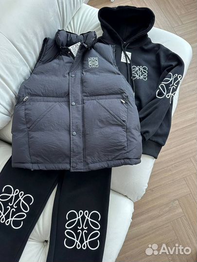 Костюм тройка