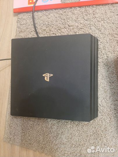 Sony playstation 4 pro +шлем vr 1+aim controller