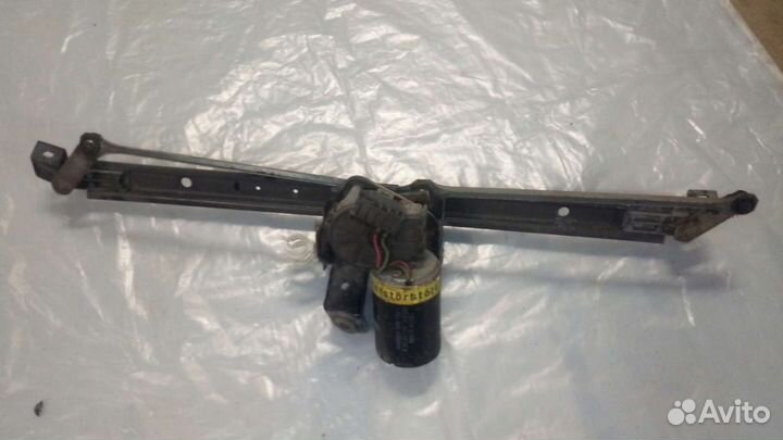 Трапеция,моторчик дворников Ауди 100