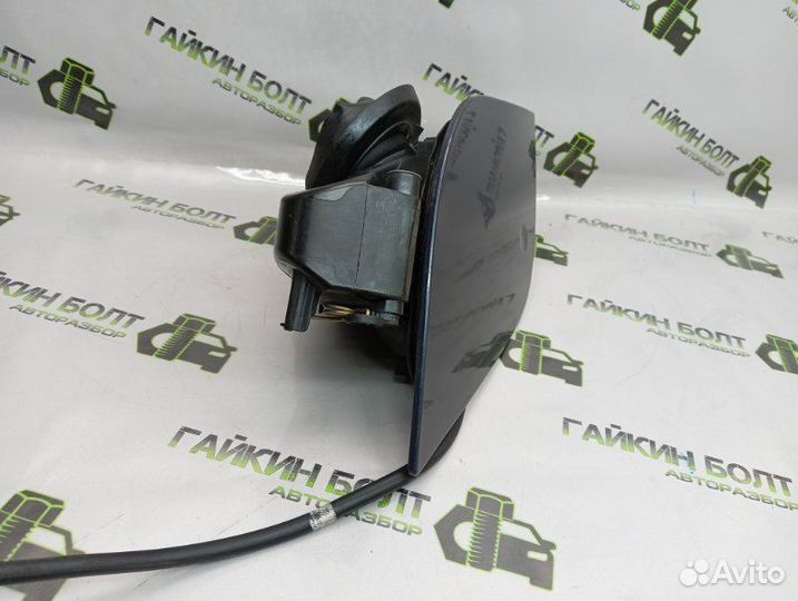 Лючок топливного бака Ford Focus хэтчбек 5дв iqdb