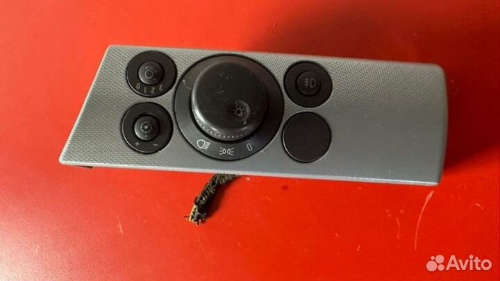 Блок управления светом Opel Astra H 1.6 Z16XEP