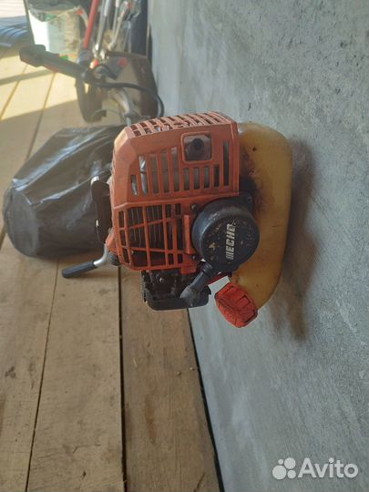 Триммер бензиновый