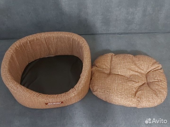 Лежанка для кошек