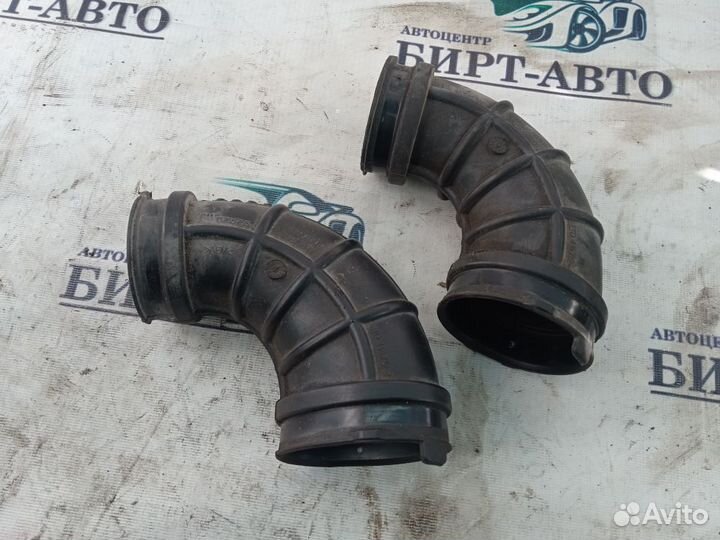 Патрубок воздушного фильтра