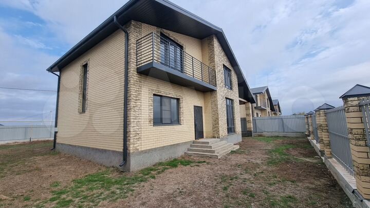 Дом 156 м² на участке 6 сот.