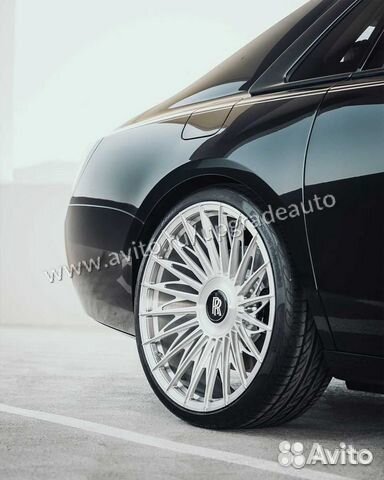 Кованые диски на Rolls Royce Wraith Dawn Ghost R22