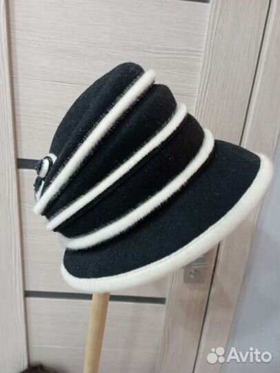 Шляпа фетровая женская