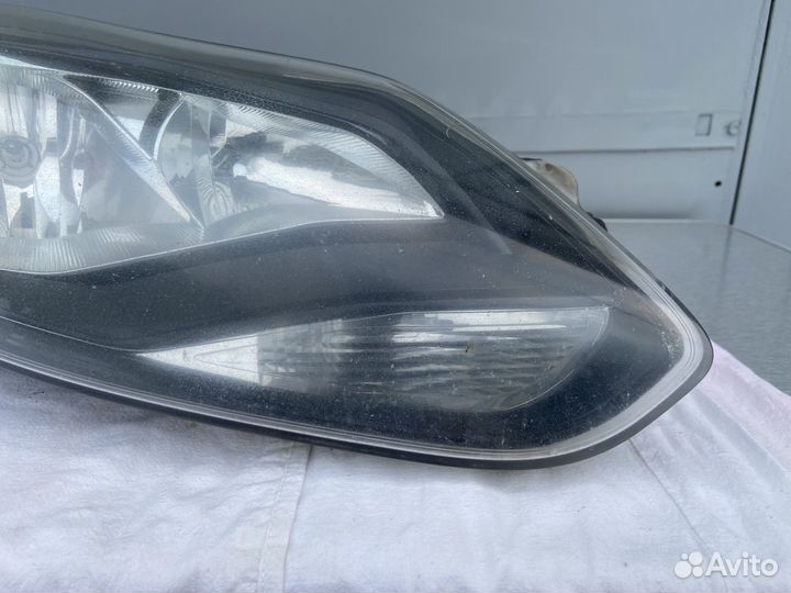 Фара правая ford focus 3