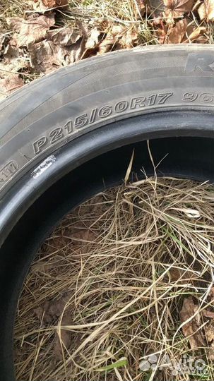 Roadstone Classe Premiere CP672 215/60 R17 96H