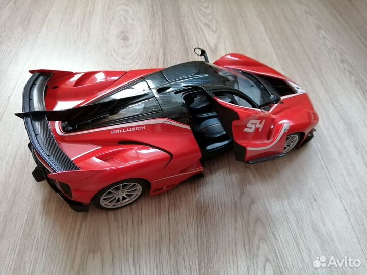 Машинка на радиоуправлении