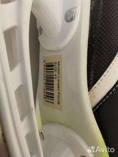 Коньки хоккейные larsen 43 размер