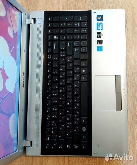 Samsung NP RV 520