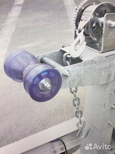 Пробка носового ролика прицепа L30, D73/14,5 мм