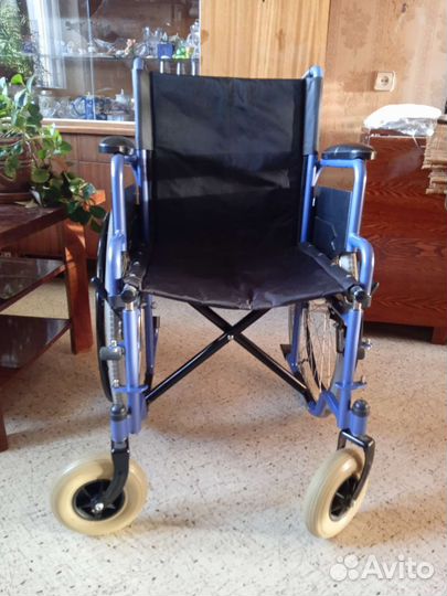 Инвалидная коляска