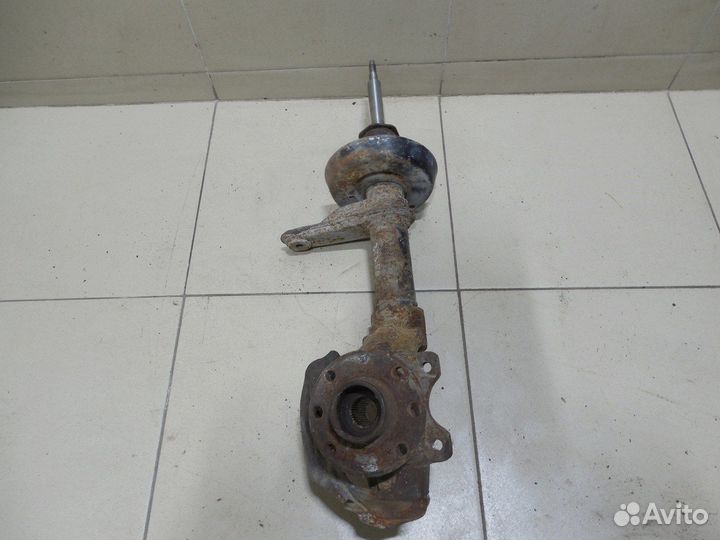 Кулак поворотный передний правый Nexia 1995-2016