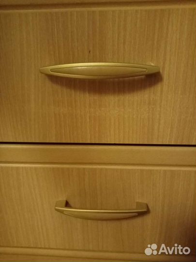 Шкаф столбик витрина мебель