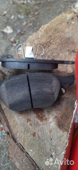 Колодки передние