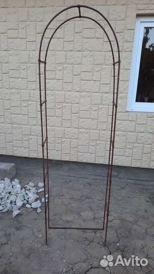 Арка садовая металлическая