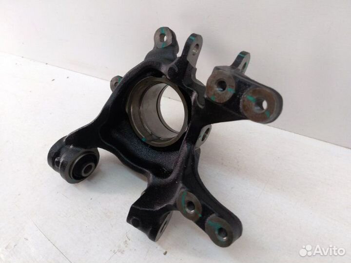 Кулак поворотный задний левый Hyundai Creta 1