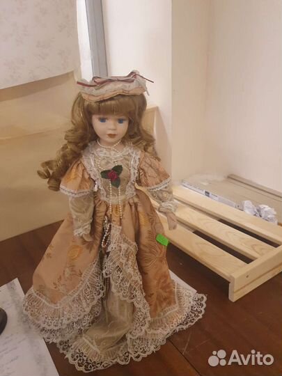 Кукла фарфоровая коллекционная ремеко