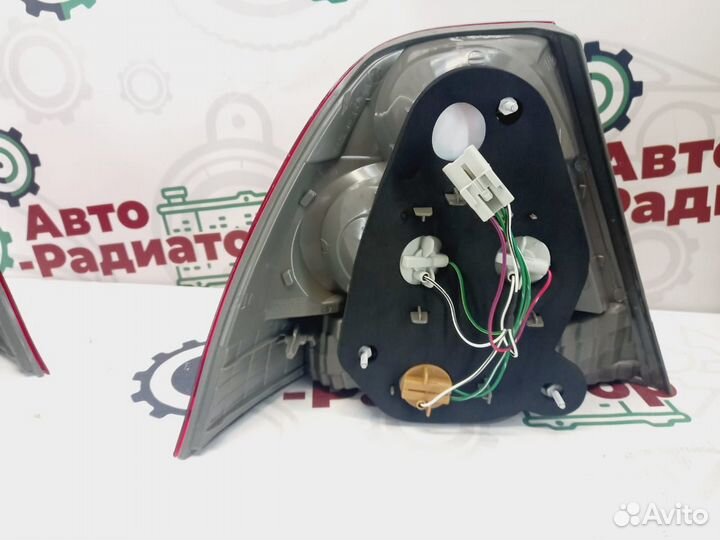 Фонарь задний Toyota Corolla