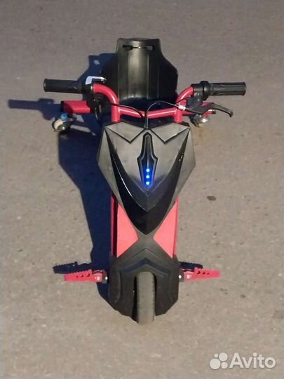 Электро дрифт трайк