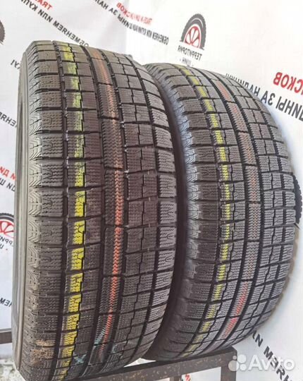 Toyo Garit G5 215/55 R17 97Q