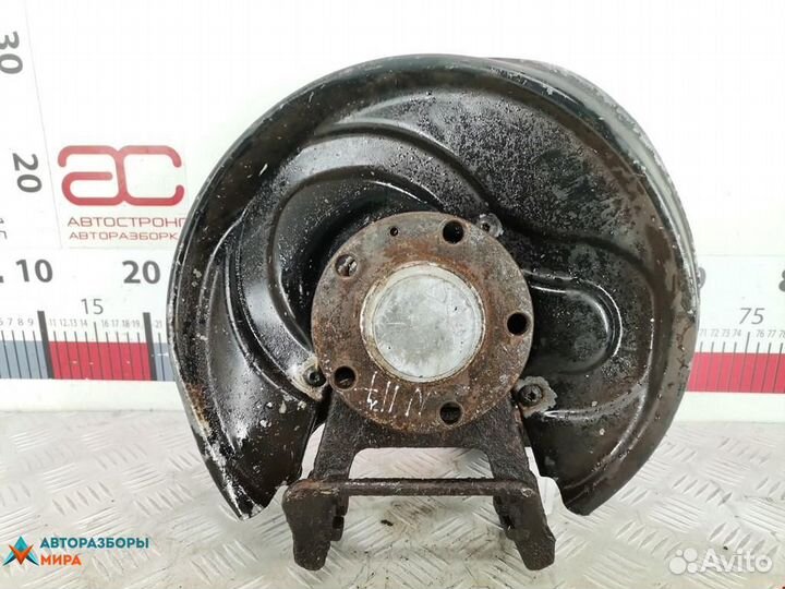 Ступица задняя правая Audi A4 B7 2005 8E0598611B