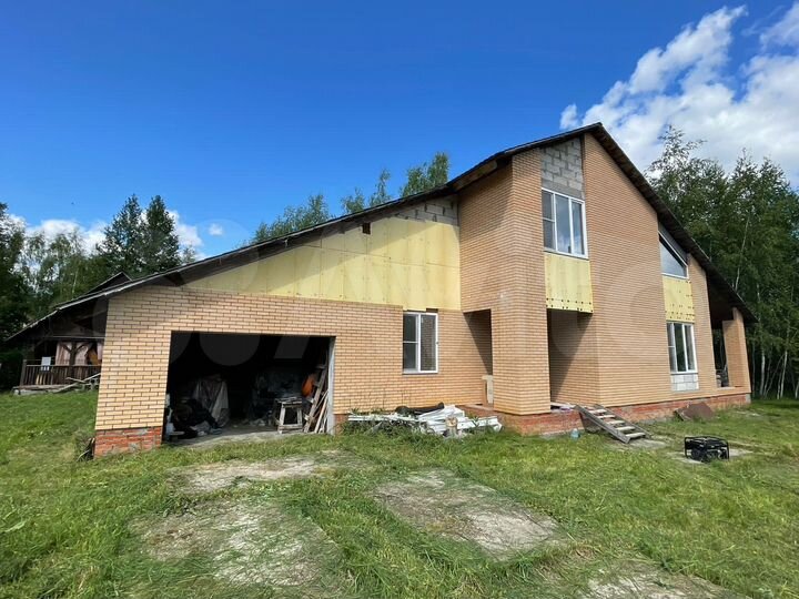 Дом 250 м² на участке 23 сот.