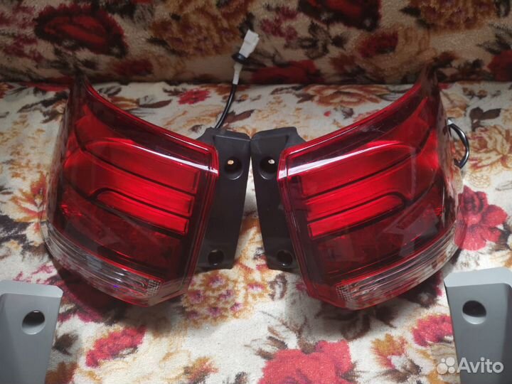 Mitsubishi Outlander 3 фонарь задний левый