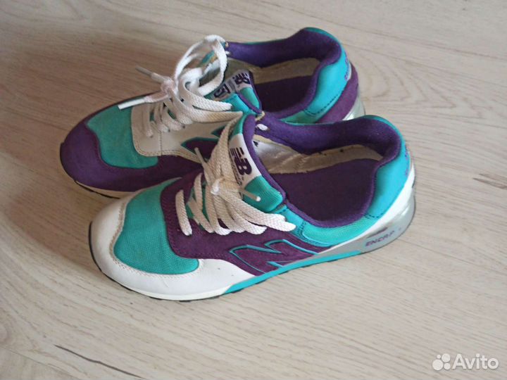 Кроссовки NB