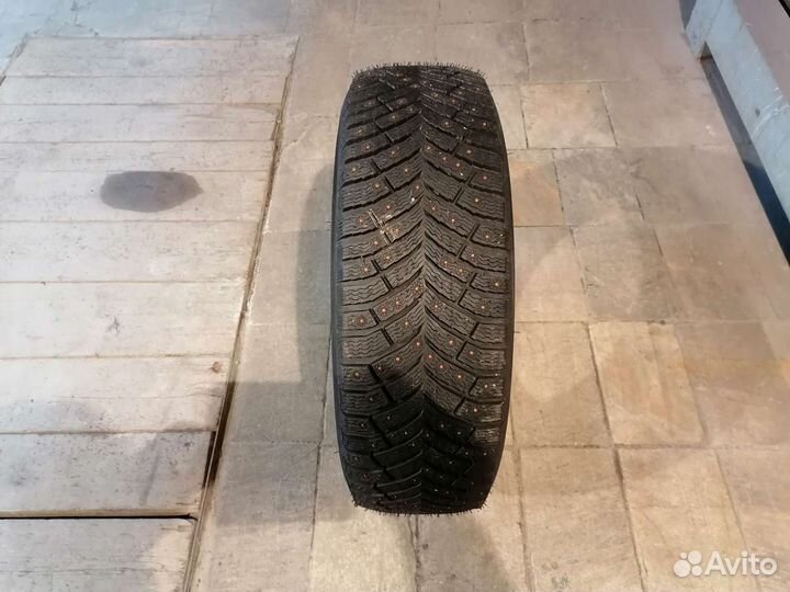 Michelin X-Ice North 4 SUV 225/65 R17